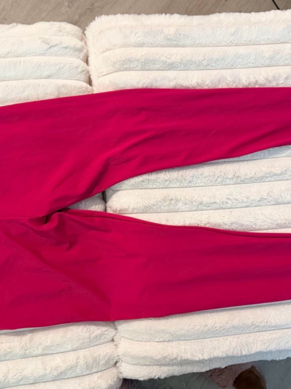 Tom Ford Fuchsia Leggings only - Picture 4 of 5